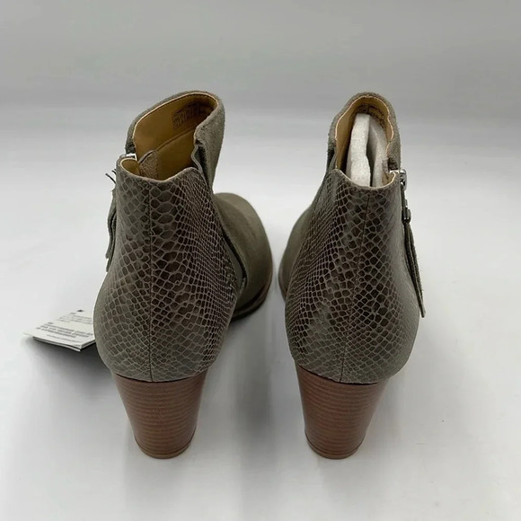 Vionic Bromley Taupe Suede Snake Print Ankle Booties Size 11 2 inch Heel - Picture 3 of 9